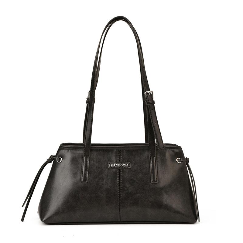 Large Capacity Leather Tote Bag Women Fashion Shoulder Bag Everyday Use Classic Design Handbag Work and Casual