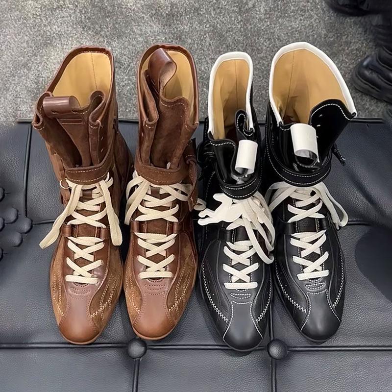 Cowhide Version~ Flat Bottom Inner Height Increase Martin Boots Women's 2025 New Boxing Boots Matte Leather Lace-up Short Boots German Training Boots