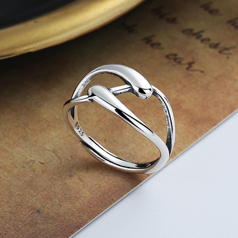 Minimalist cross-border ring, simple and elegant, light luxury, fashionable, unisex, for self-expression with a holiday vibe