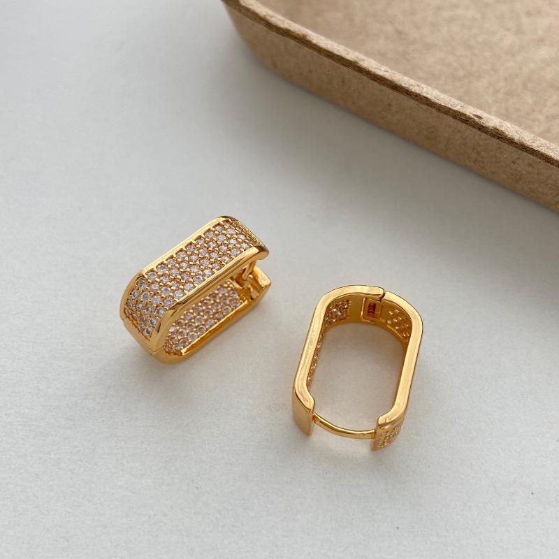 2026 New Design Micro-Set Zirconium Golden Color Geometric Earrings Fashionable For Women's Accessory Ear Cuffs Luxury Jewelry