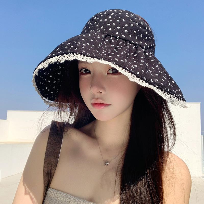 Floral lace bucket hat spring and summer retro versatile foldable pot hat Internet celebrity fashion show face small empty top hat children