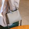 Luxury Genuine Leather Women's Bucket Bag 2026 Fashi Female Shoulder Bag Phe Makeup Handbag  Commuter Crossbody Bag Daily