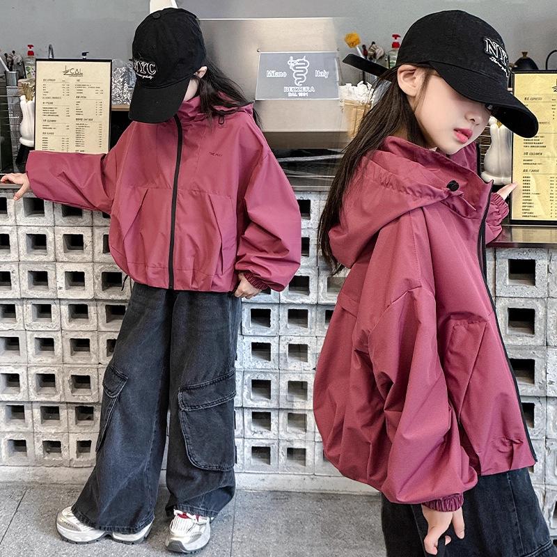 

Girls Spring/Autumn 2025 Fashionable Hooded Trench Coat - Korean Style Trendy Windbreaker for Big Kids Size 130 - Height 120cm