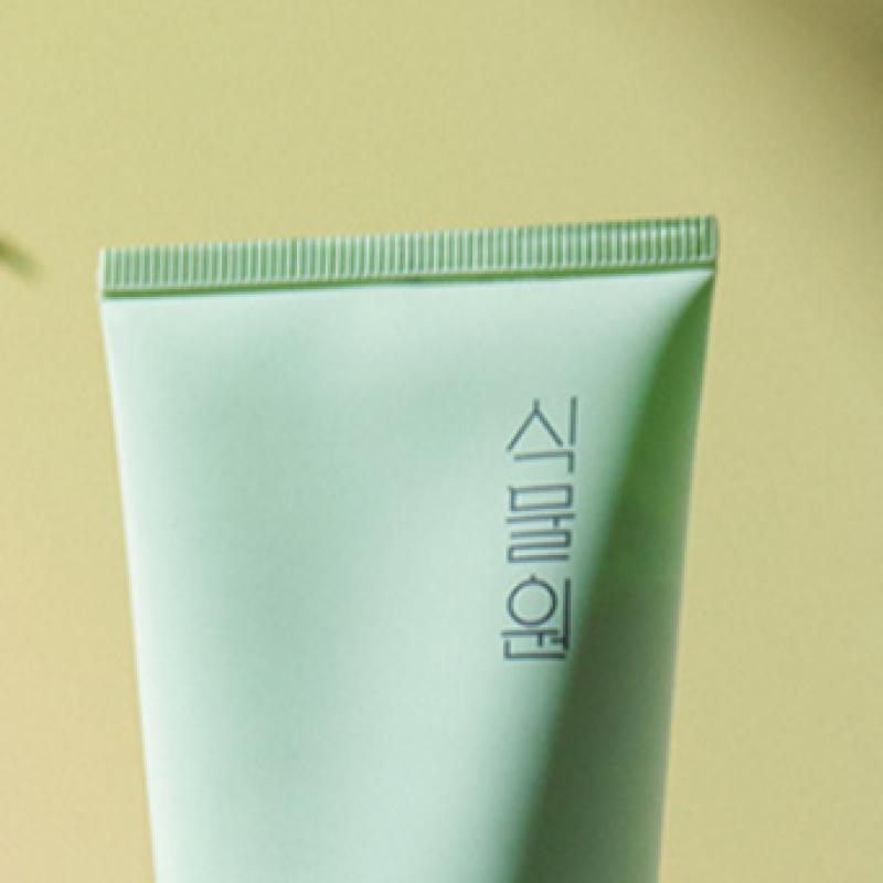 Daiso Botanic Garden Centella Asiatica Clear Foam Cleanser 180ml