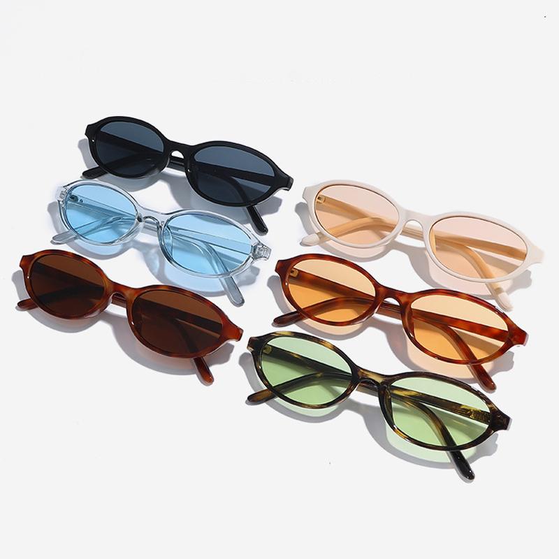 New Small Sunglasses Women Fashion Tea Shades UV400 Retro Rivets Men Punk Sun Glasses