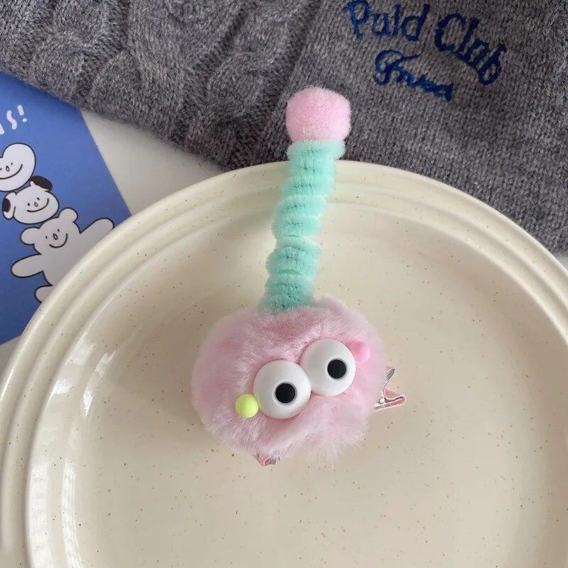 

Новая милая плюшевая заколка для волос, модная заколка для волос с мультяшным глазом, заколка для волос, боковой зажим, корейские аксессуары для волос для женщин, головные уборы в подарок