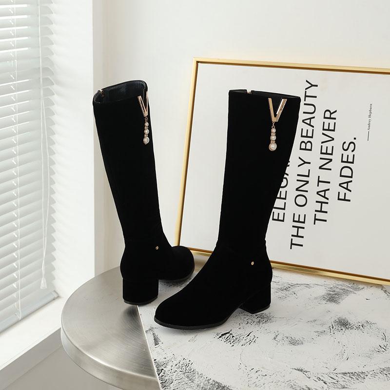 Women's High-heeled Boots Autumn and Winter Comfortable Versatile Thick-heeled Large-size Medium Boots