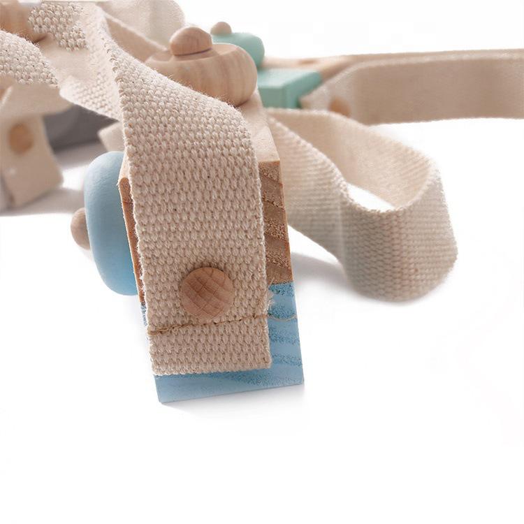 Wooden Children's Camera: Early Education Toy for Creativity and Home Decoration