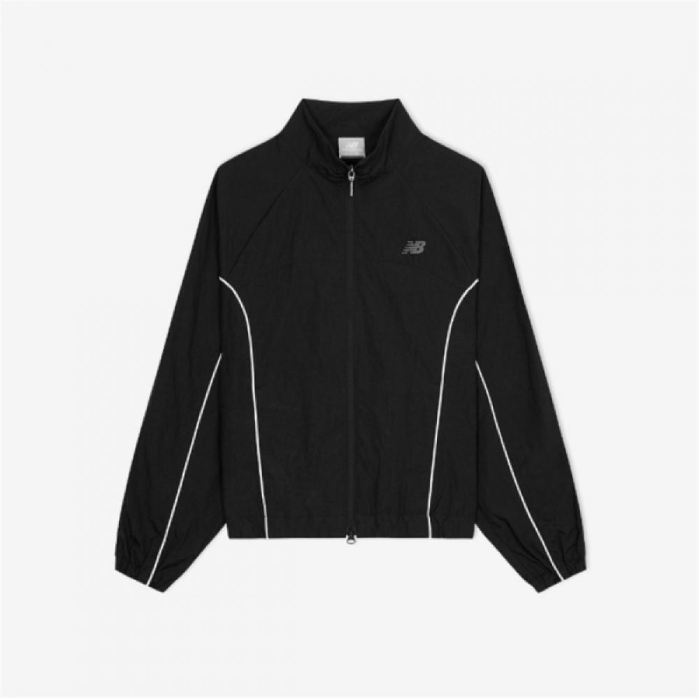 New Balance W Track lightWeight Woven Jacket B1 nbnaf3W822