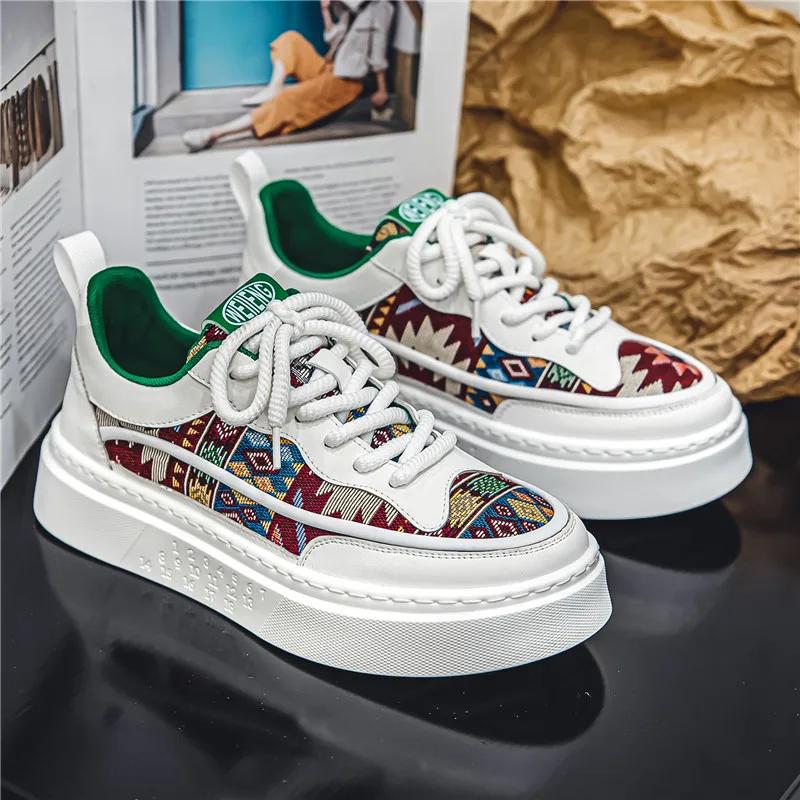 Fashion 2024 New Fashion Men Outdoor Casual Shoes Comfortable Durable Thick Sole Sneakers Breathable Lace Up Flat Shoes Free of Shipping