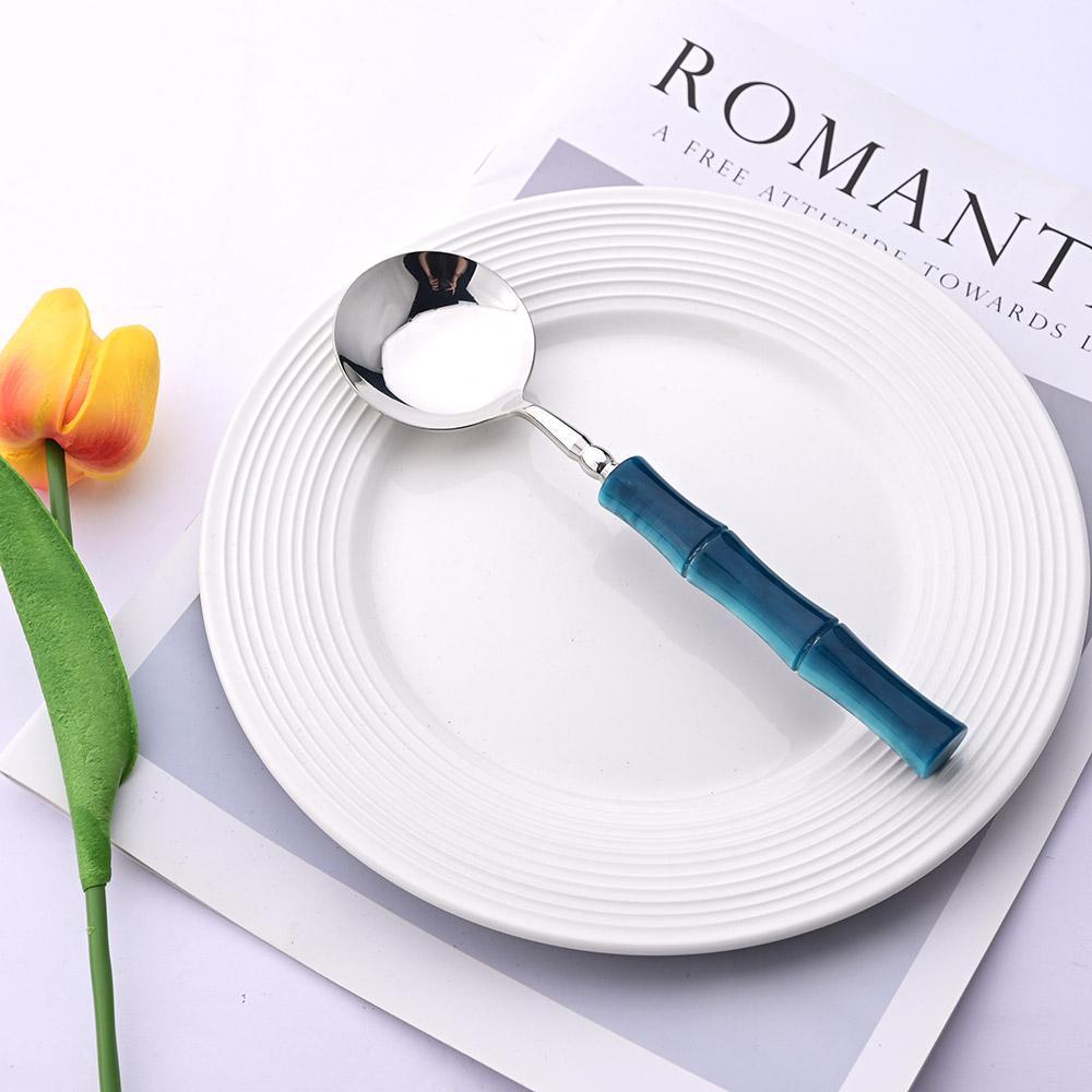 1 pz Manico in Plastica Posate Occidentali Acciaio Inossidabile a Specchio Stoviglie Coltello da Burro Forchetta Cucchiaio Stoviglie da Tavola per Cucina Festa