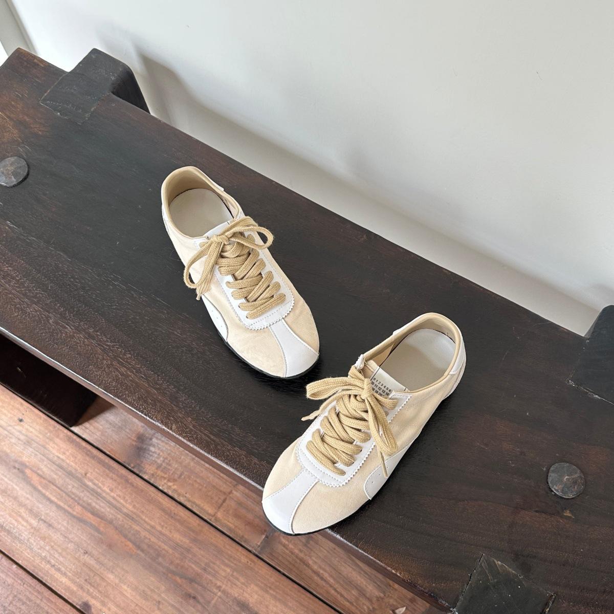 

Женские ретро кроссовки из натуральной кожи в немецком стиле, 2025, универсальная повседневная обувь, стройнящие, на плоской подошве 35 кремовый/белый