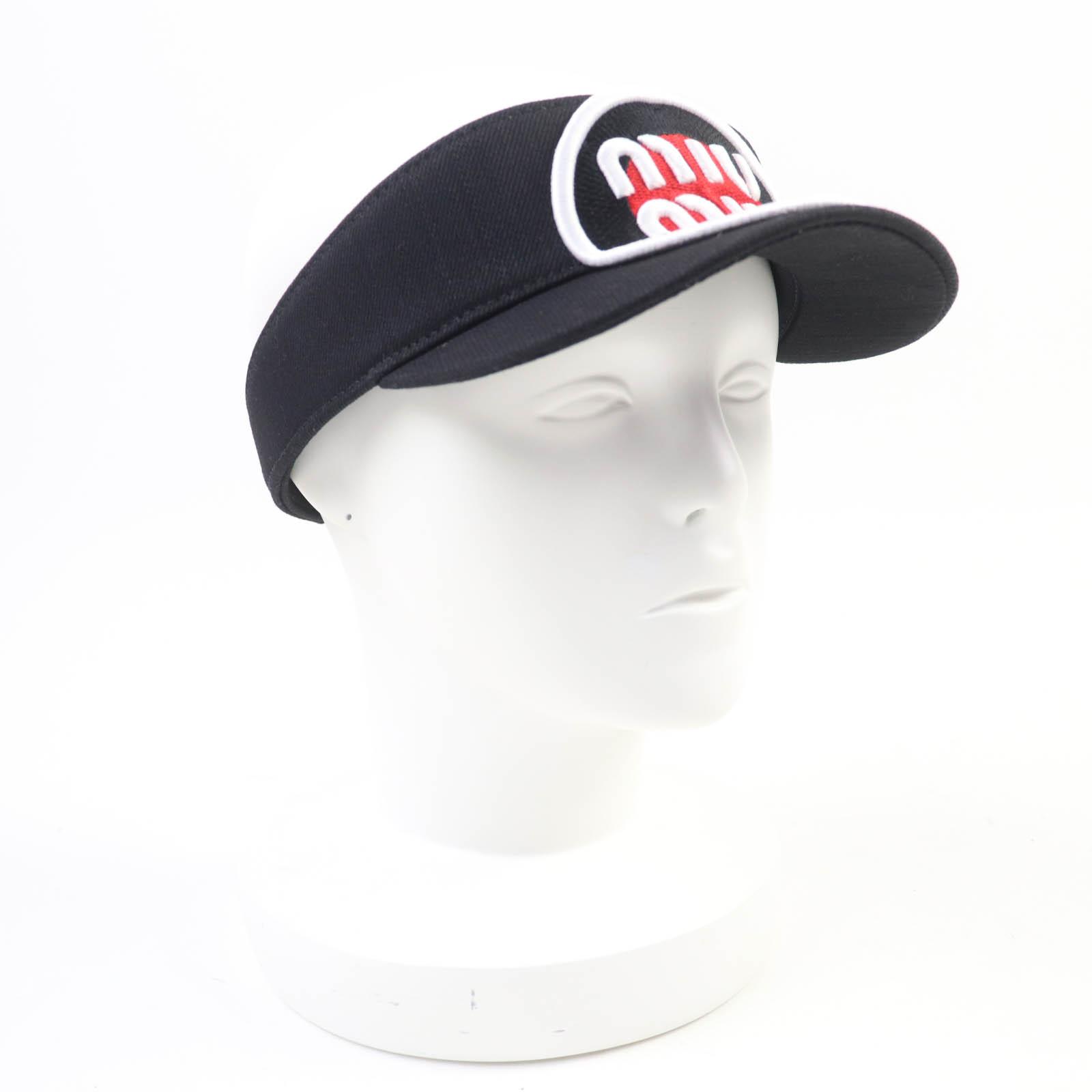 

Бездоганний козирок MIUMIU З нашивкою-логотипом чорна бавовна Жіночий M Вживаний