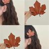 Sophisticated Maple Leaf Hair Clip Luxurious Leather Hairclip Antiskid Hairpin Natural Styles Hair Accessory