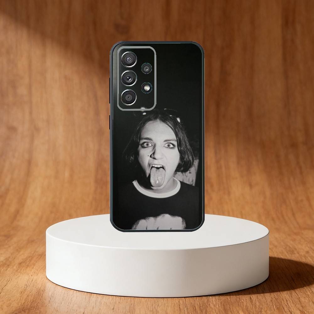 Placebo Brian Molko Phone Case For Samsung S25,S24,S21,S22,S23,S30,Ultra,S20,Plus,Fe,Note,10,9,5G Black Cover