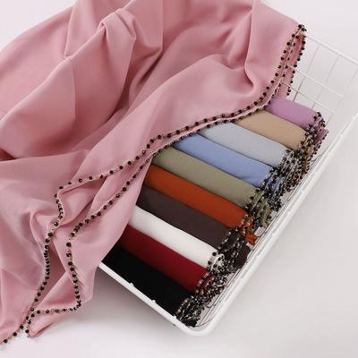 Muzułmańskie ubrania damskie – Chusty muzułmańskie