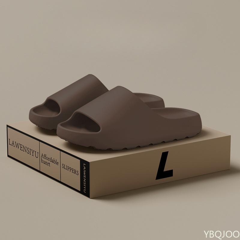 

Fashion 2025 New Couple Slippers Summer New Non-slip Wearing Sandals Thick-soled Stepping Shit sandals Men Women Slipper Zapatos Homme 44-45 темно-коричневого