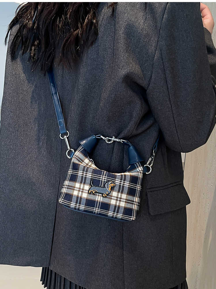 Herbstmode Kariertes Canvas Damen Tasche Trendiger PU-Leder Schultergurt Mini Umhängetaschen Damen Niedliche Lippenstift Münzbörse