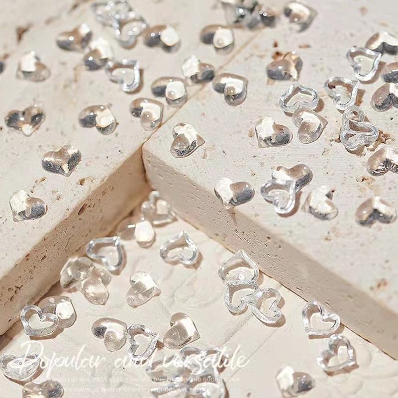 

100 шт., прозрачные 3D-сердечки с плоской задней поверхностью, украшения для ногтей, украшения для ногтей