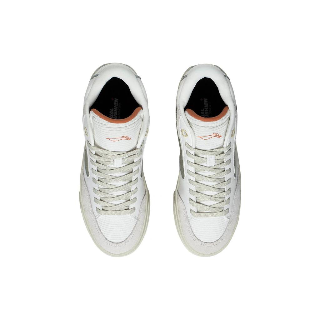 Li Ning 180 Slip Resistant, Abrasion Resistant, Lightweight Mid Top Skateboard Shoes Men's White AECS053-1