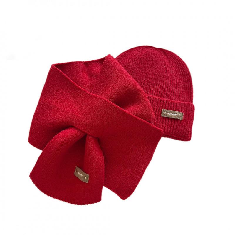 Solid color knitted scarf hat two-piece set autumn and winter warm versatile wool hat scarf face small cold hat