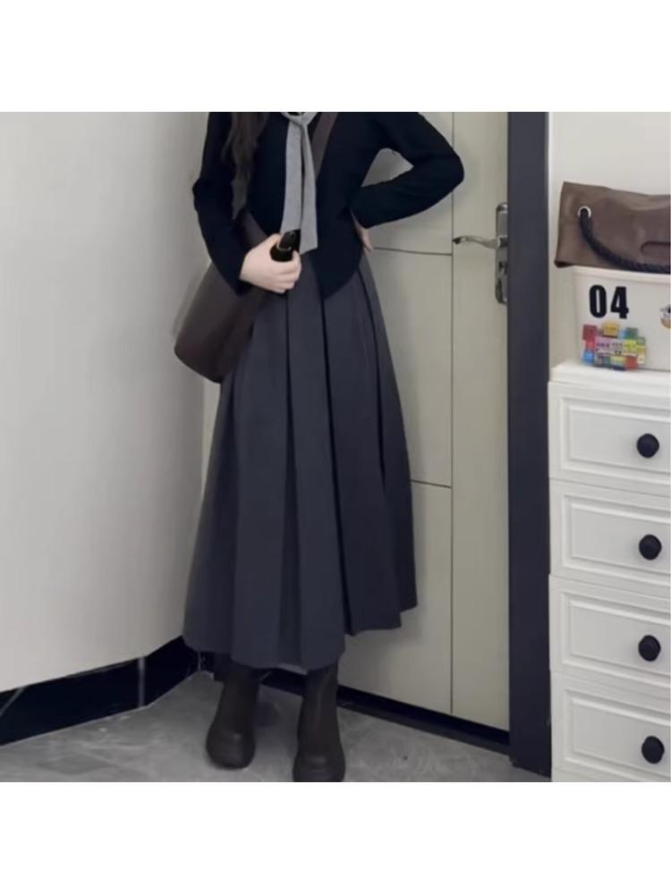 Gray Korean-Style High-Waisted Pleated Midi Skirt for Petite Women: Spring/Autumn A-Line Umbrella Design