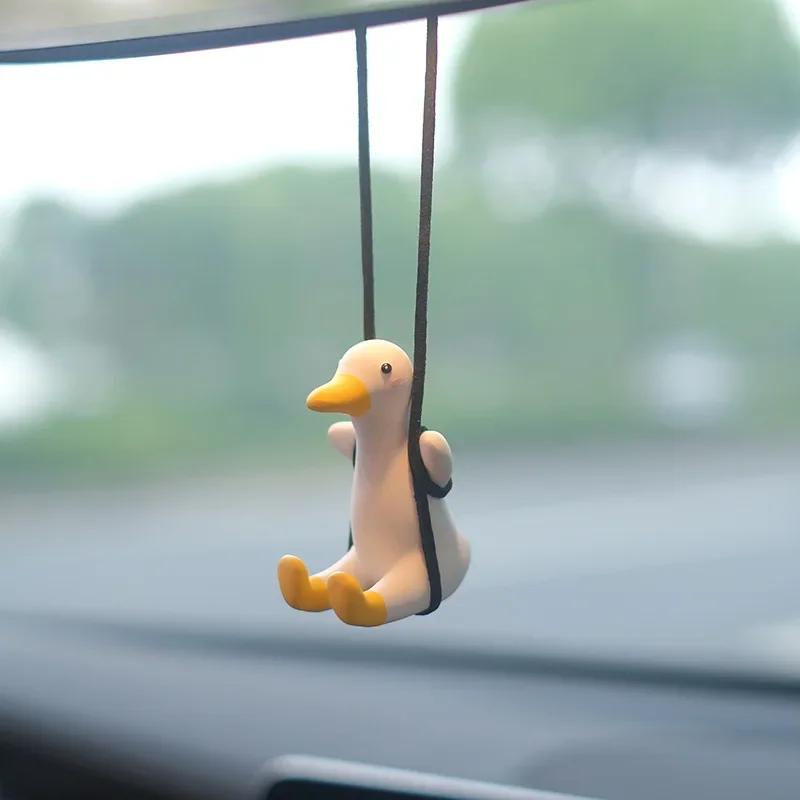New Cute Duck Car Pendant Dangqiu Car Rearview Mirror Pendant Pendant Car Interior Accessories Women Perfume Handmade Duck