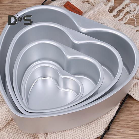 Heart Shaped Cake Pan Aluminum Alloy Fast Heat Conduction Baking Mold Tool for Weddings Parties Family Valentines Day Anniversary Heart Shaped Cake