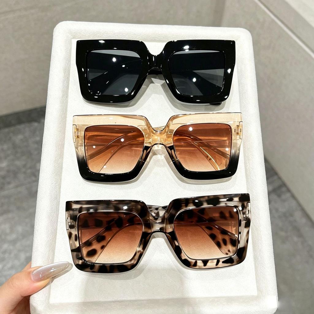 2025 Trendy Oversized Square Frame Sunglasses: Gradient Lenses for Men & Women - European & American Street Style