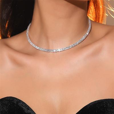 Pokročilý Super Flash Náhrdelník plný diamantov Prehnaný módny dizajn Vysoko kvalitná luxusná retiazka na kľúčnu kosť Dámsky náhrdelník Personalizovaný golier