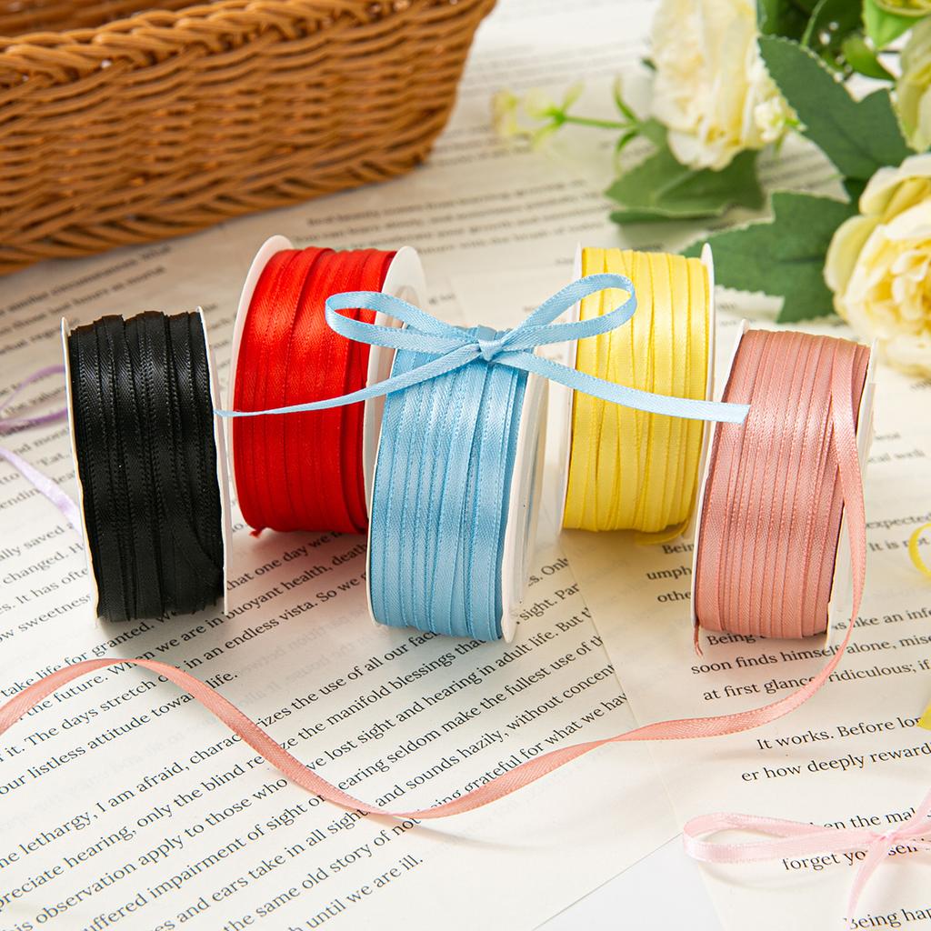 0,3 cm-es kétoldalas poliészter szalag ajándékcsomagoláshoz és hajdíszekhez