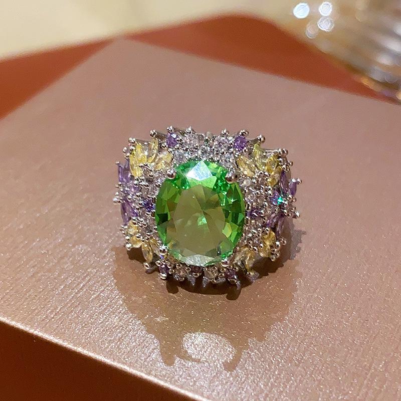 Exquisite Retro Zircon Flower Oval Open Ring: Sparkly, Fashionable & Versatile Index Finger Jewelry