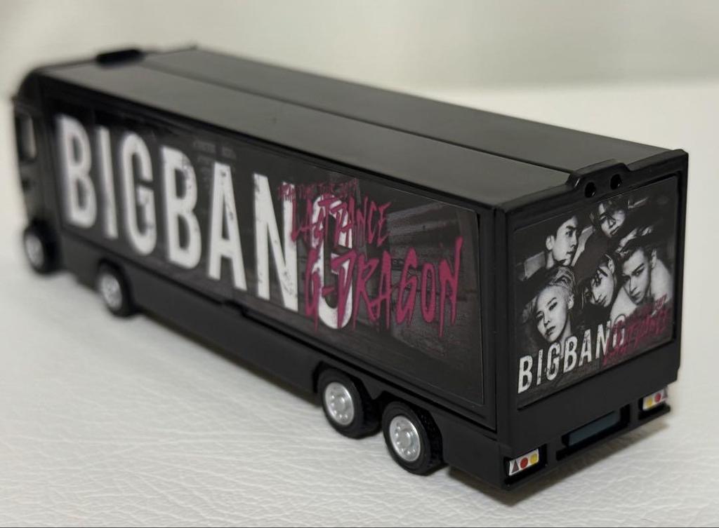 [USED] Price Reduced BIGBANG LAST DANCE Tour Track G-Dragon