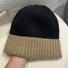 Simple two-color splicing wool hat women's autumn and winter warm niche versatile ear protection hat large version knitted pullover hat tide