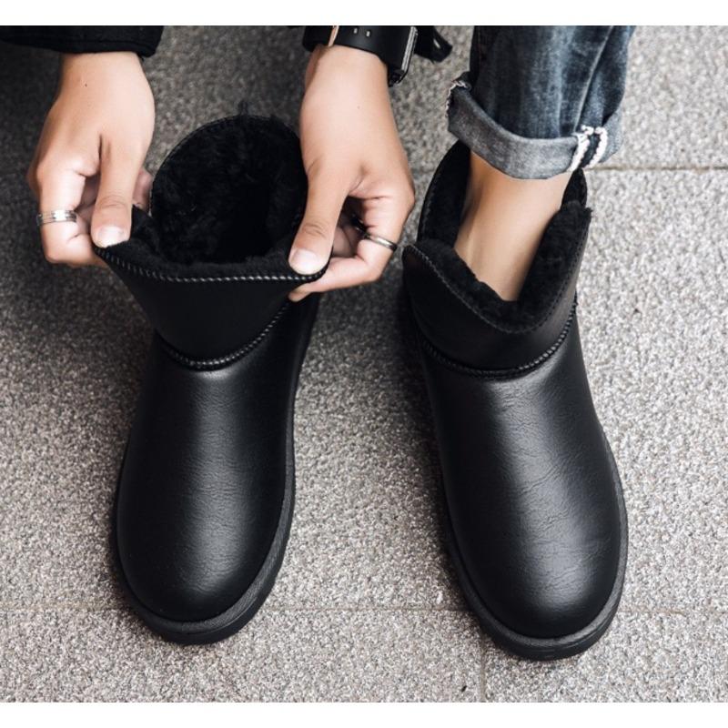 Leather Snow Boots with Thick Padding for Warmth and Protection Waterproof and Breathable Foot Cover. Short Boots
