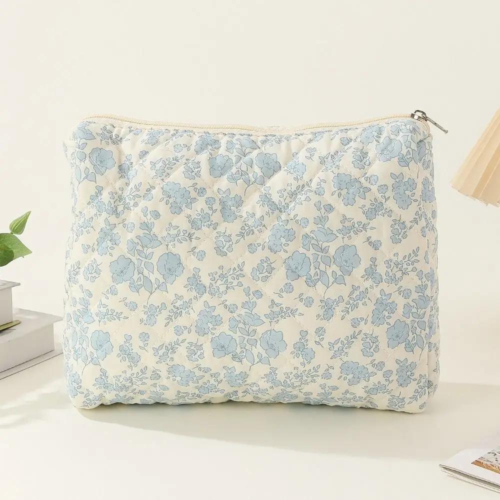Large Capacity Women's Cosmetic Bags Cases Casual Ladies Small Storage Bag with Zipper Female Travel Clutch Bag Small Handbags
