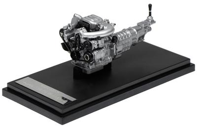 FREESTYLE MOTORHELIX Maßstab Mazda Motor M90120 1/18 13B-REW (Fertiges Modell)