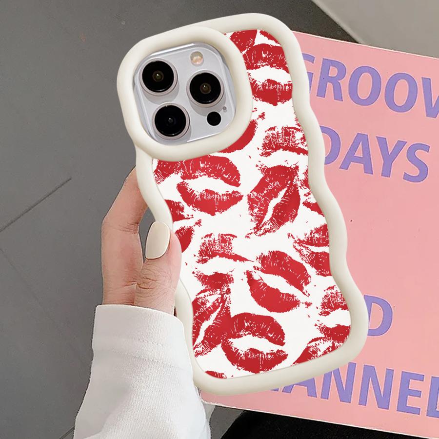 Retro And Sexy Red Lip Print Case for iPhone 11 13 12 17 Air 16 Pro Max 14 15 Plus XR 8 Soft Phone Cover