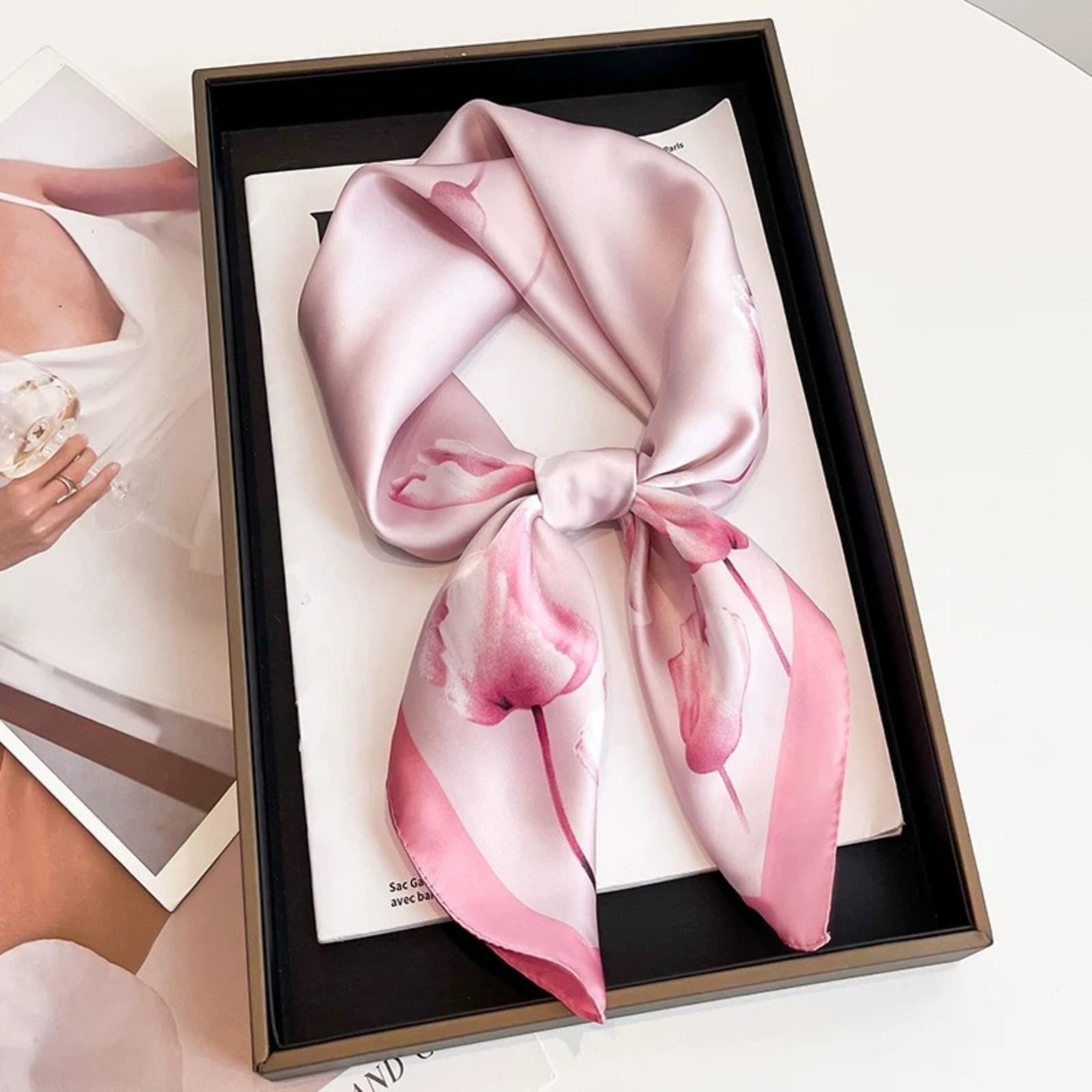 

Oil Painting Small Square Scarf Silk Scarf For Women, Spring, And Winter, Can Shirts, Neck Warmer Scarf Scarf one size рожевий