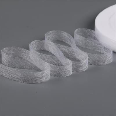 Lot de 2 rubans adhésifs thermocollants de 70 mètres - Ruban adhésif en tissu sans couture pour ourler les vêtements, les pantalons, les rideaux, les travaux manuels, largeur de 0,59 pouce