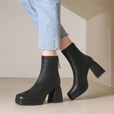Botine de damă bej cu toc înalt pătrate Cizme scurte de damă de modă din piele PU Cizme cu platformă cu vârf rotund Cizme de femeie