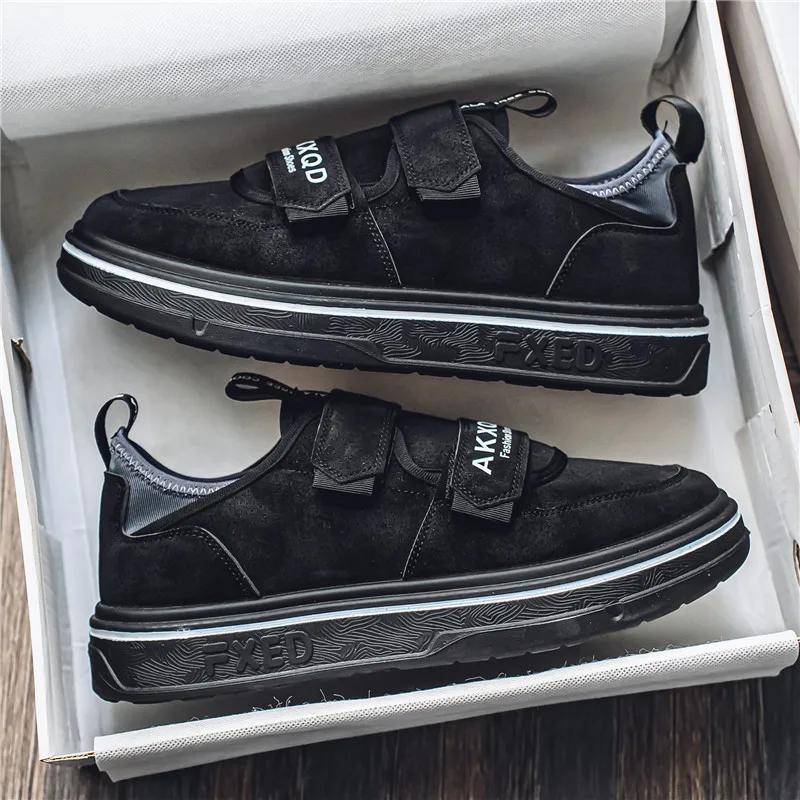 

Модные мужские кроссовки для скейтбординга, спортивная обувь на платформе, повседневные кроссовки, мягкая и удобная спортивная и обувь для отдыха для мужчин, мода 44 чёрный