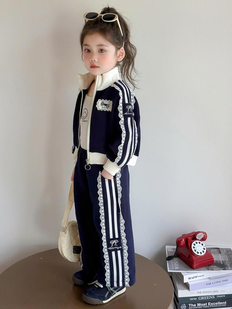 Girls' Lace Zip-Up Two-Piece Autumn Outfit - Sporty & Fashionable 2025.