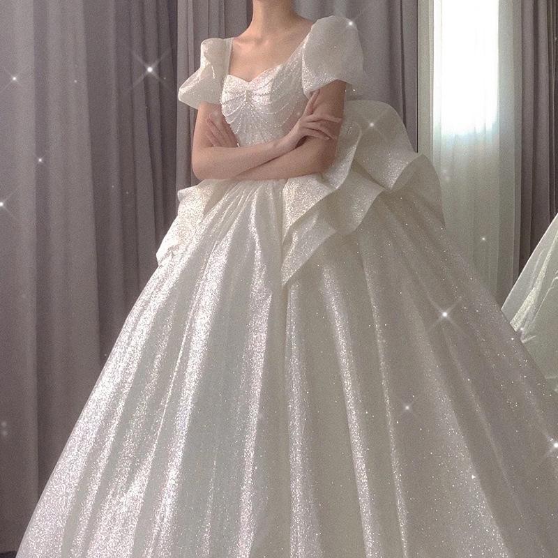 2025 French Retro Summer Wedding Dress: High-Quality Plus Size Bridal Gown with Light Train & Embroidery D93