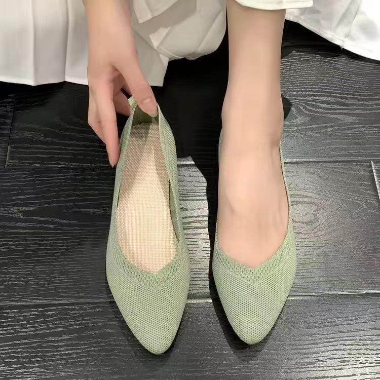 2025 spring and summer new fashionable breathable flat-soled Doudou shoes shallow mouth one pedal lazy shoes flying woven pointed single shoes