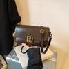 2025 Trendy Retro Chic Autumn/Winter Versatile Underarm Square Bag - High-End Commuter Shoulder/Crossbody