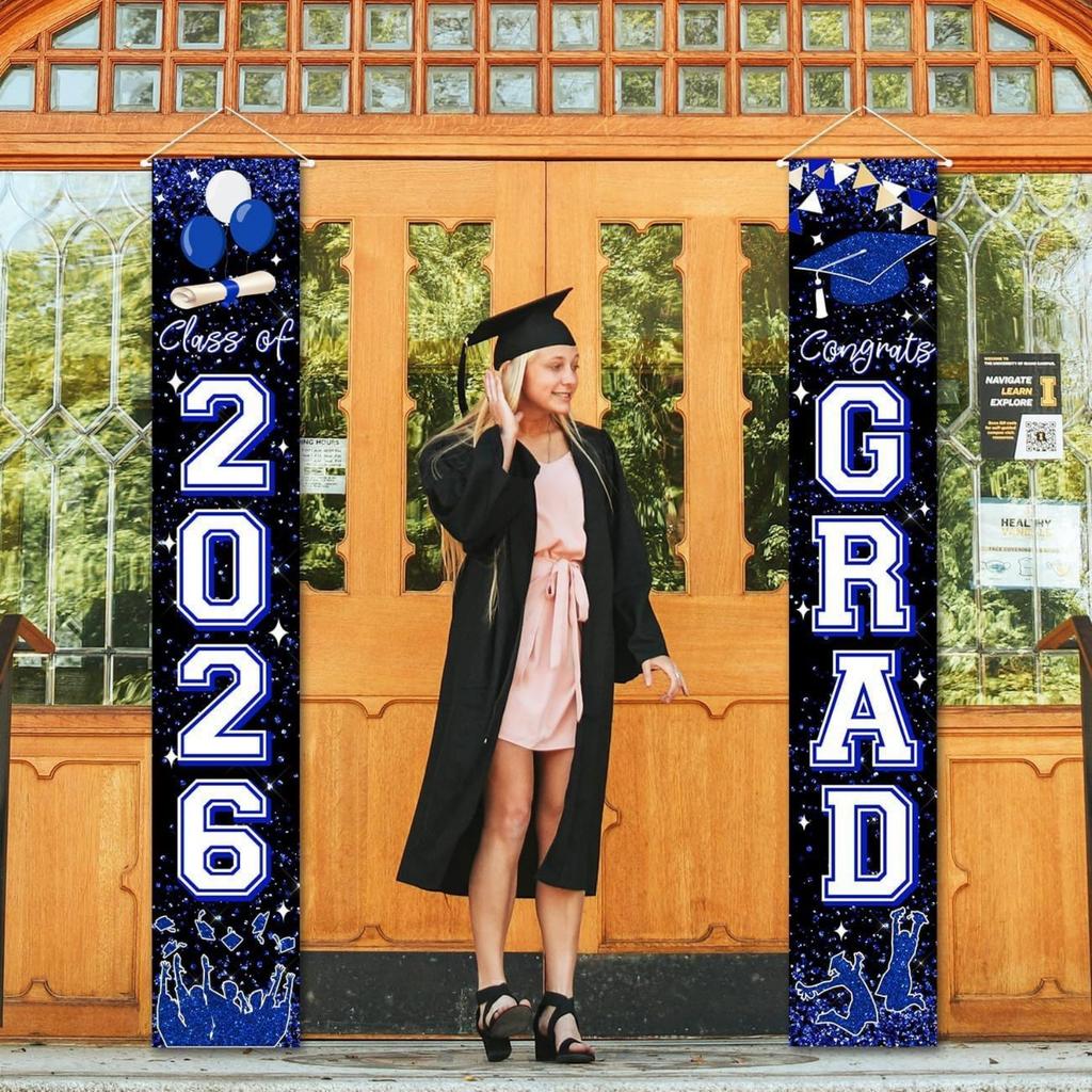 Graduation  Theme: Flag-wearing Graduates' Hats  Graduation Party Decorative Banners And Couplets