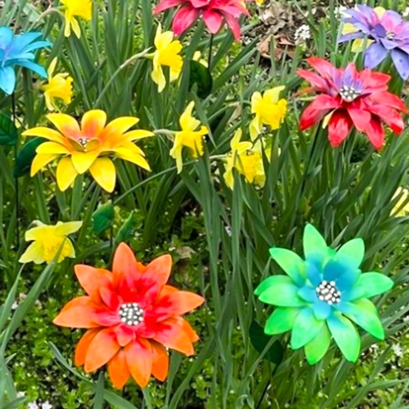 3D Flowers Garden Stake Decorations Metal Floral Stake Outdoor Yard Lawn Ornament Flowerpots Stick Ground Insert Garden