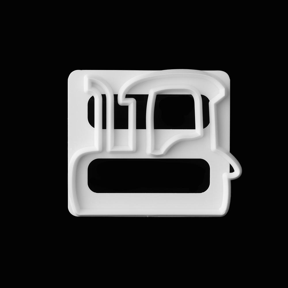 Nové 4 ks malotraktorové plastové vykrajovátka na dorty Forma na zdobení košíčků na fondant