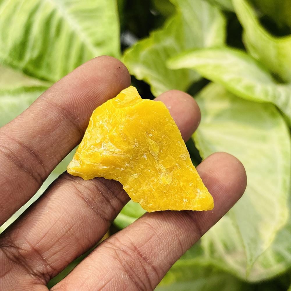 Natural Yellow Uncut 112.85 Ct Topaz Rough Loose Gemstone